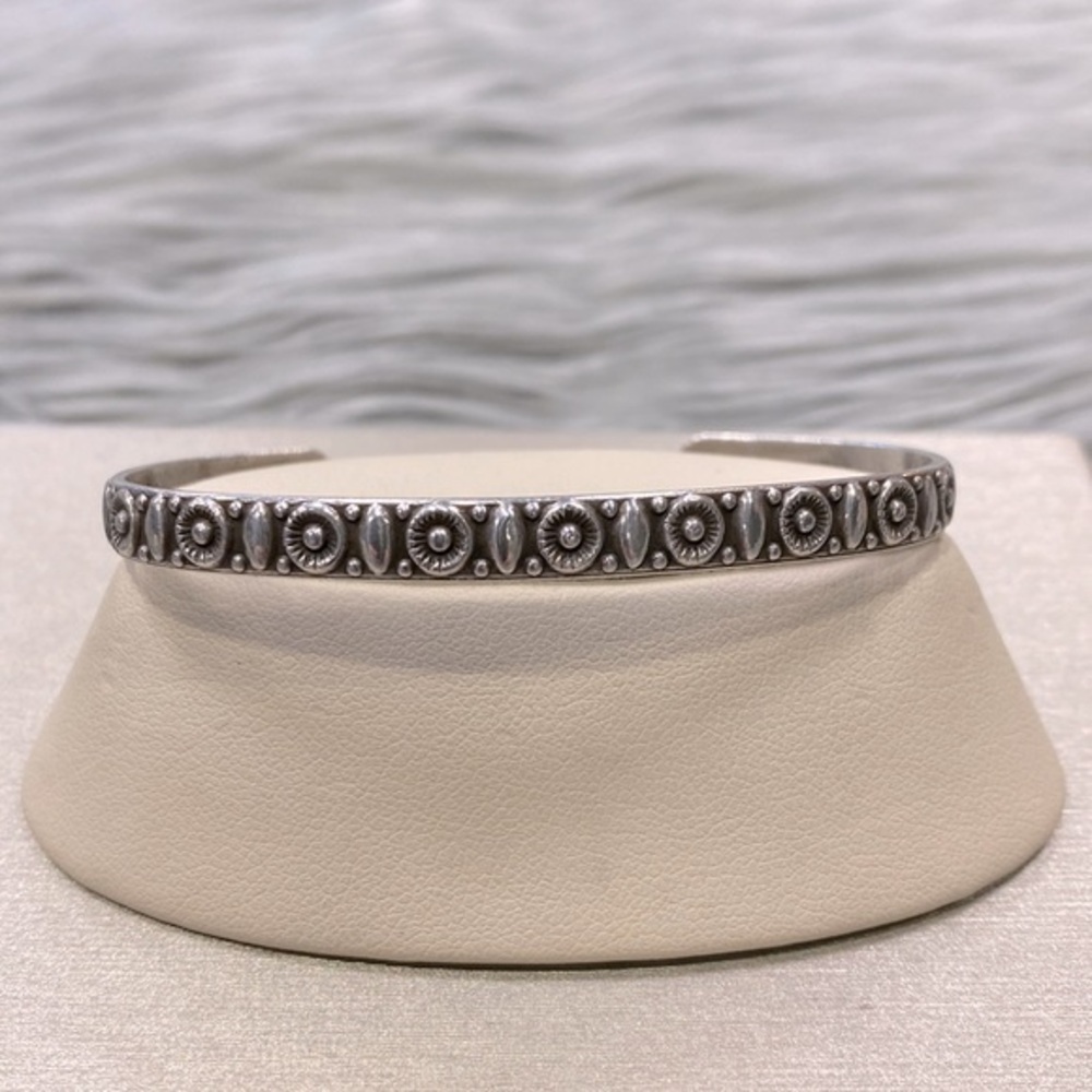Vintage Silver Arrow Navajo Design Sterling Cuff